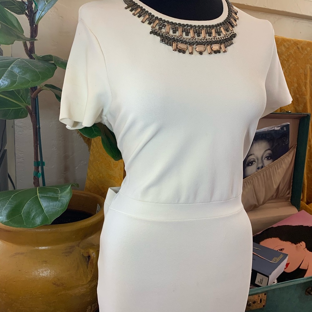 BCBGMAXAZRIA White Cocktail Dress